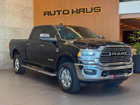 RAM 3500 6.7 I6 TURBO DIESEL LARAMIE CD 4X4 AUTOMÁTICO